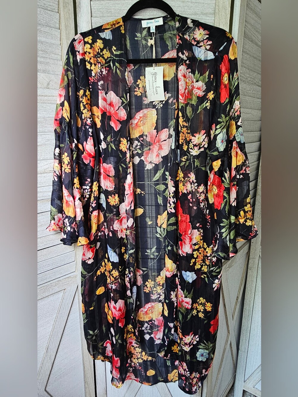 NWT Grace & Lace Floral Open-Front Kimono